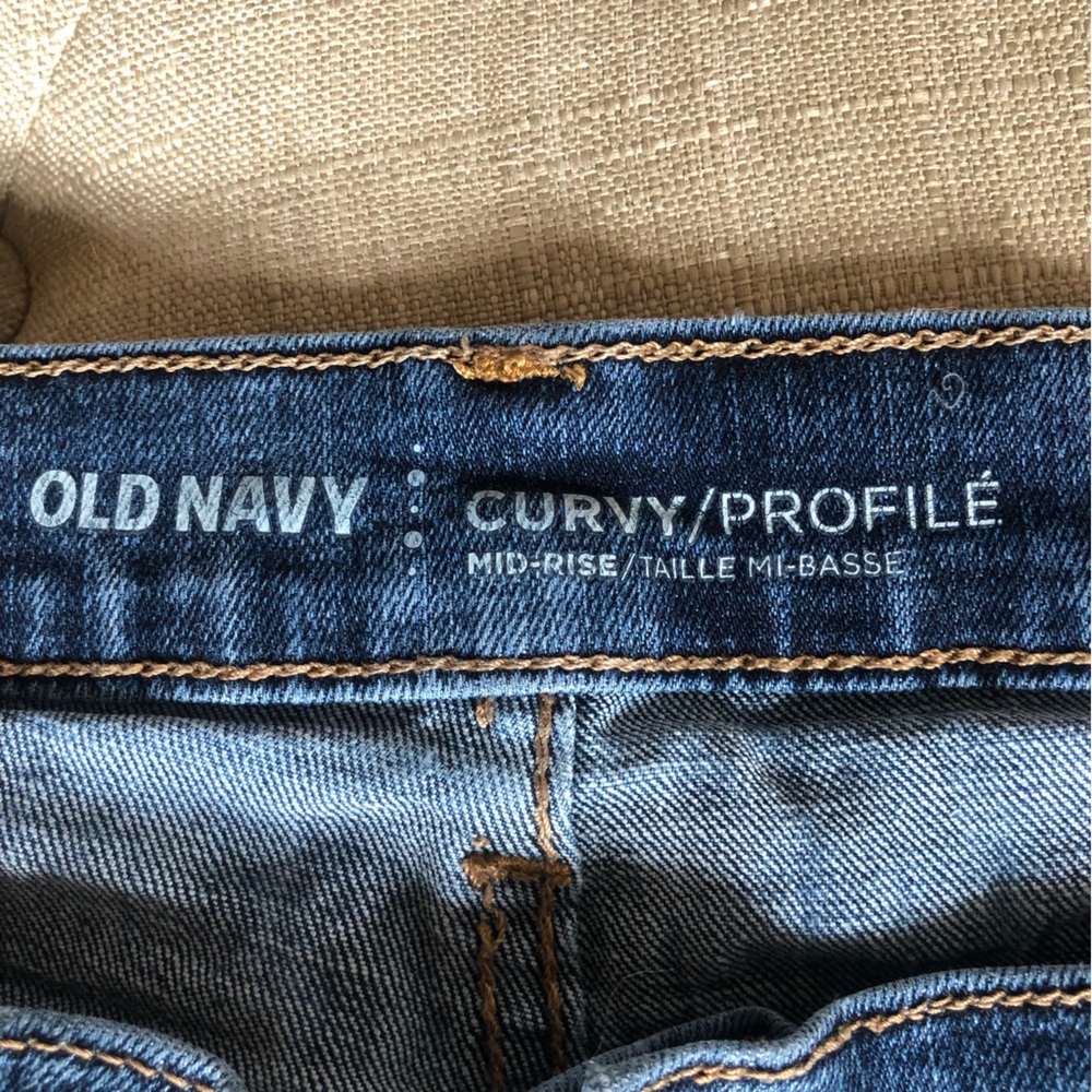Old Navy Curvy Profile Midrise Women’s jeans